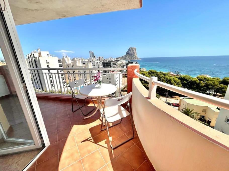 Vistas Al Mar Desde El Corazon De Calpe Apartment Luaran gambar